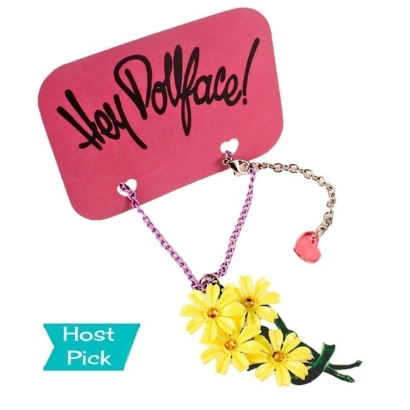 Vintage Daisy Necklace -- Yellow Sunshine - Picture 1 of 3